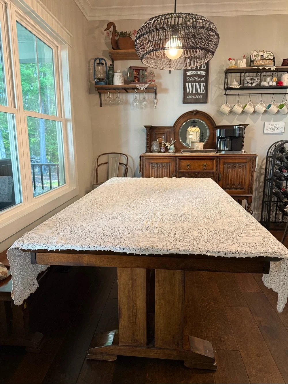 White Crocheted Tablecloth - Classic Lace Dining Cover